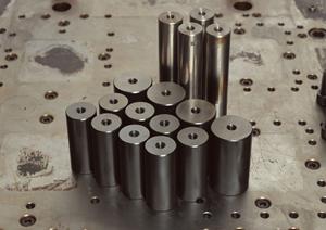 ミニユンボを万能型重機へ変身させる